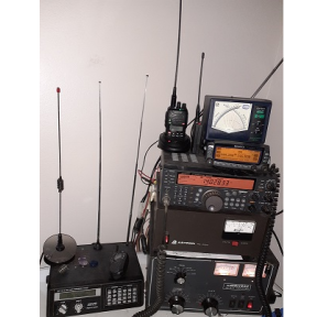 Station photograph for KD0UXT